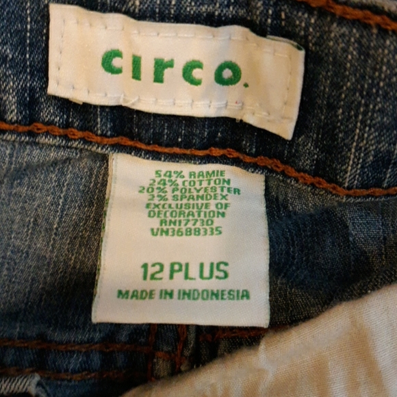 Girls Circo 12 Plus adjustable waist jeans - Picture 4 of 4